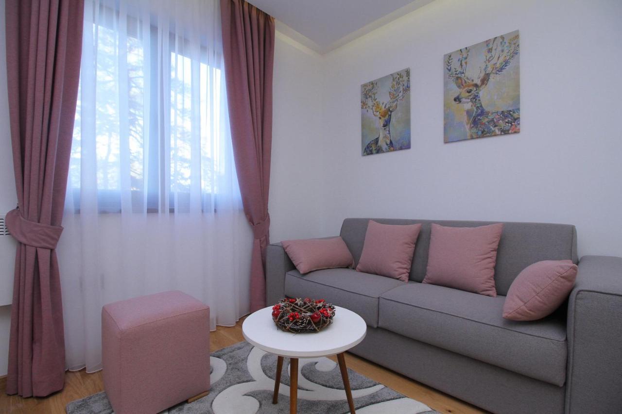 Time Out Lux Apartmani Zlatibor Eksteriør billede