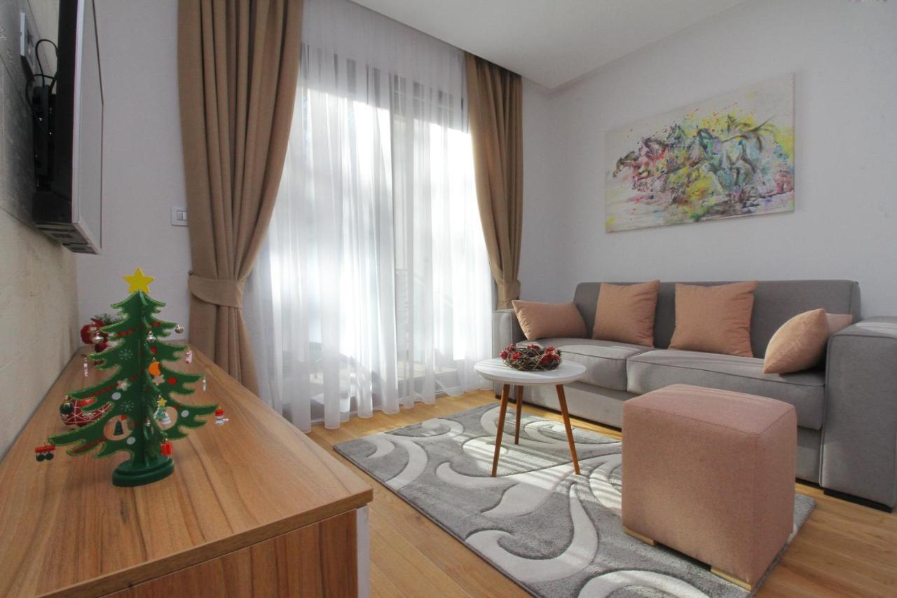 Time Out Lux Apartmani Zlatibor Eksteriør billede