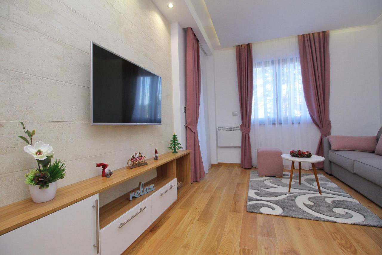 Time Out Lux Apartmani Zlatibor Eksteriør billede